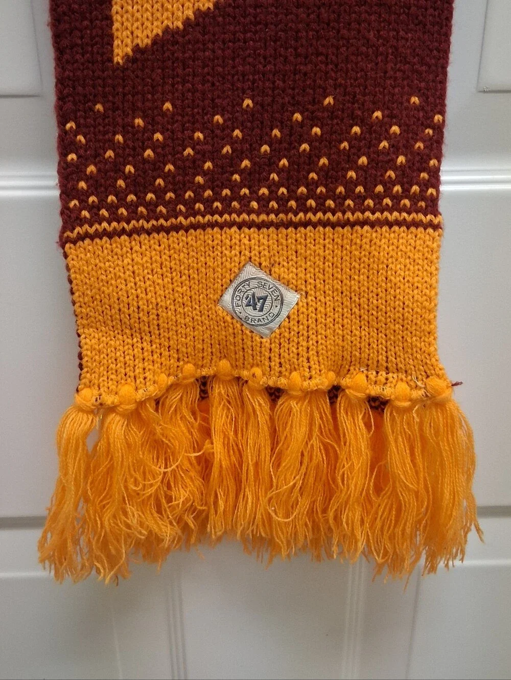 Minnesota Golden Gophers Knit Fan Scarf Fringe Maroon Gold NCAA Logo 47 Brand